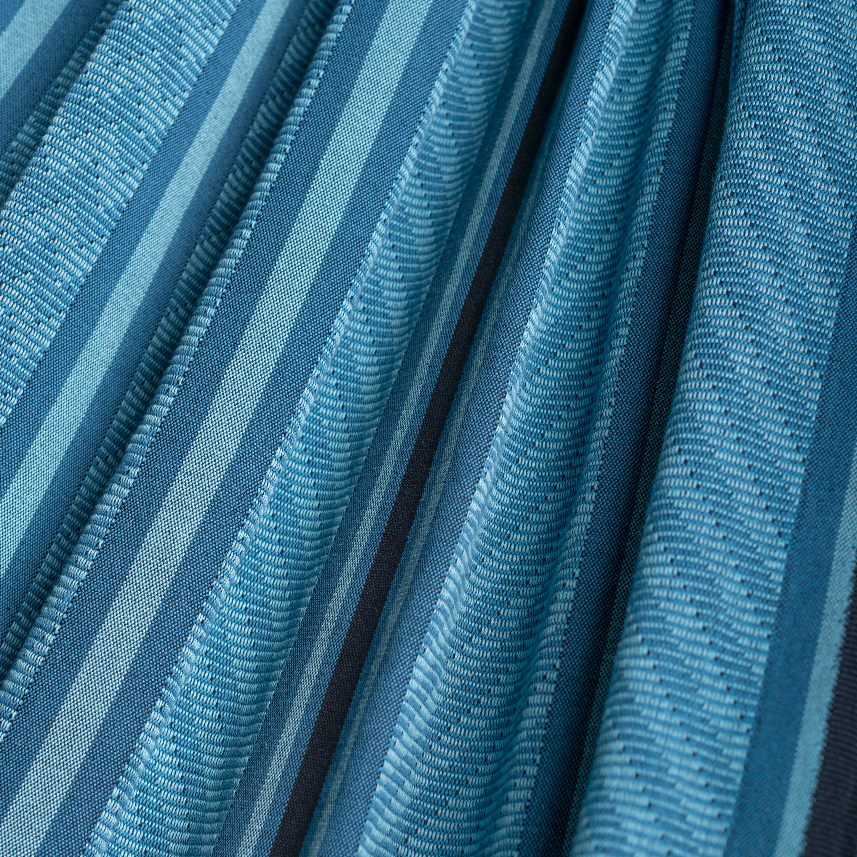 la-siesta-habana-blue-zebra-poltrona-sospesa-kingsize-in-cotone-biologico image 2