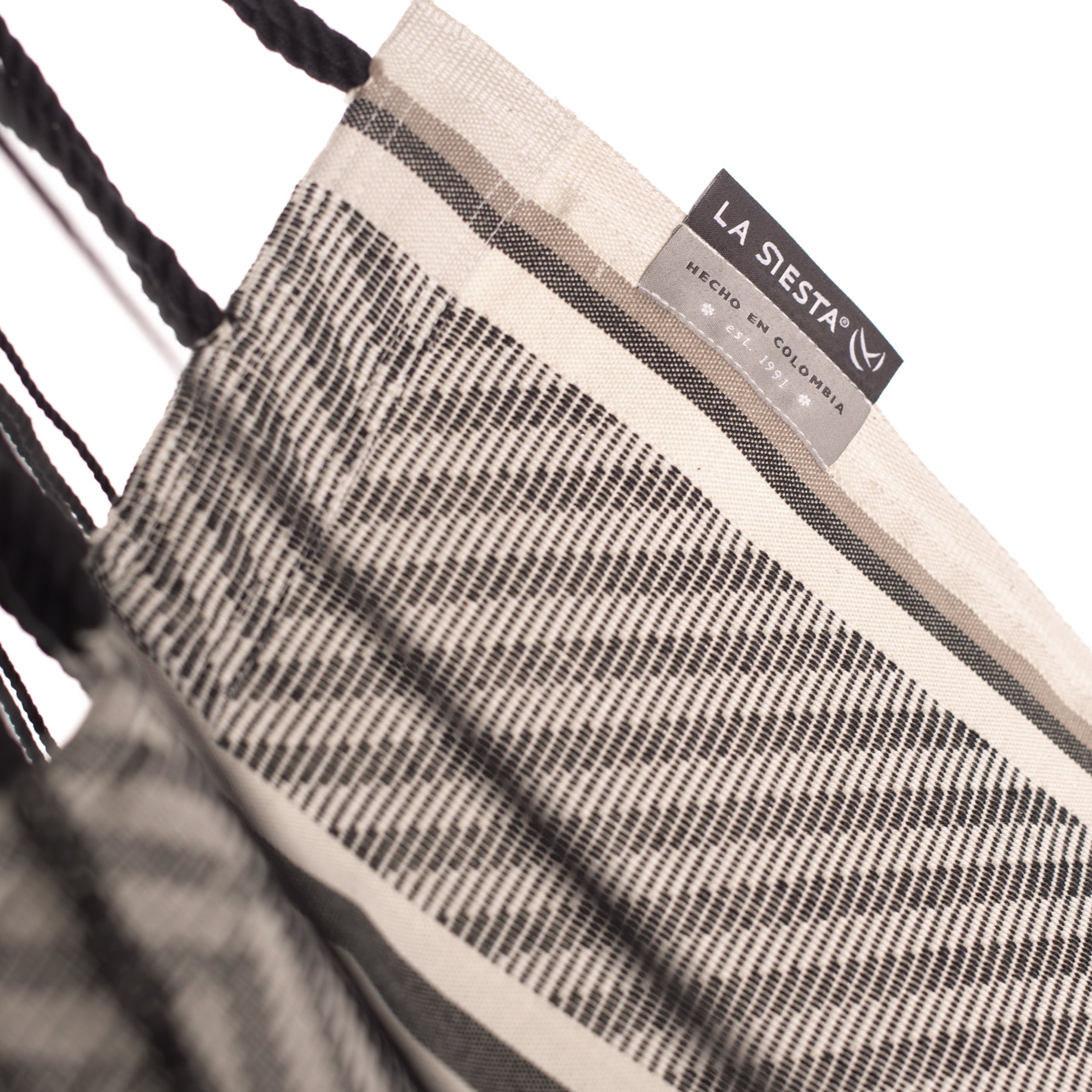 la-siesta-fiji-organic-zebra-poltrona-sospesa-basic-con-supporto image 5